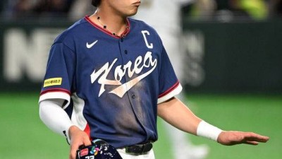 “유니폼에 명품 촌스러워” 日 왜 이정후 1500만원 목걸이 깎아내리나↔“이정후 외모면 뭐든 정답” 두둔 여론도 등장