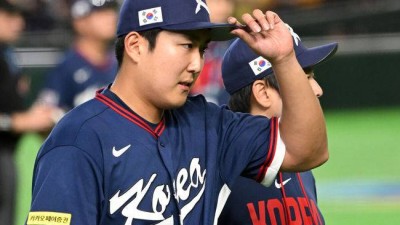 한국 초비상! 29명으로 도미니카에 맞서다니…‘160km’ 한국계 투수 왜 못 데려오나, 日 “4볼넷 불안한 투구 때문일 듯”