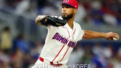 '대박' 도미니카 산체스 천적, 류지현호에 있다… 존스, 상대 타율 0.666