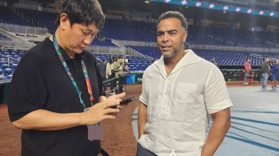 '대박!' 도미니카 단장, 알고보니 이대호 前 동료→'빅보이 온다'하자 나이스 연락처 교환까지 완료