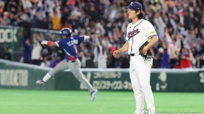 곽빈 '볼볼볼' 볼질… 공 빠르면 뭐하나, 이때 백기 들었다 [한국-도미니카]