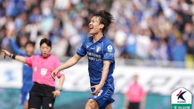 '이정효볼 위력' 수원 3전 전승 파죽지세, 승격 후보 전남 2-0 완파... 정호연·헤이스 데뷔골+고승범 복귀전 [수원 현장리뷰]