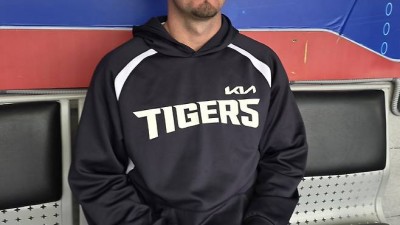 '어서와, 한국은 처음이지' 나성범이 열어준 한우 파티, 산낙지 먹어본 데일 반응은? [광주 현장]