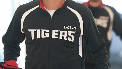 첫 시범경기 4실점 난조, KIA 에이스에 무슨 일이? 감독은 전혀 신경쓰지 않는다 왜? [광주 현장]