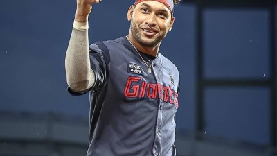 베네수엘라 WBC 기적의 역전극! '대한외국인' 레이예스도 기뻐했다 준결승 이상 올라가길, 멀리서 응원하겠다 [부산 현장]