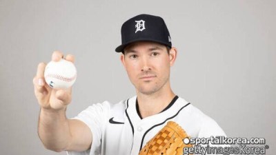 한국서 배워온 체인지업 앞세워 4G 14K 무실점 호투했는데…'2루타-안타-안타' 前 SSG 에이스 첫 실점 허용 'ERA 0.73'