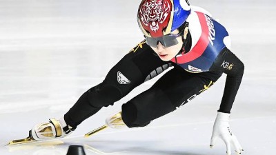 '람보르길리' 김길리의 추월쇼, 쇼트트랙 세계선수권 2관왕