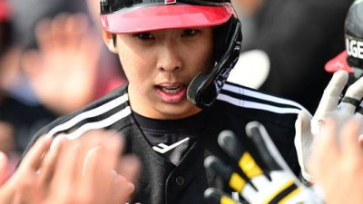 이런 선수가 원래 투수였다니…‘타자 변신’ LG 20세 유망주의 솔직 고백 “야수 전향 후회 안 합니다” [오!쎈 수원]