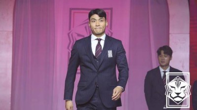 '갑자기' 월드컵 앞둔 한국 대표팀의 '귀한 몸' 됐다, '유일 수비형 미드필더' 박진섭 발탁에 中 매체 주목