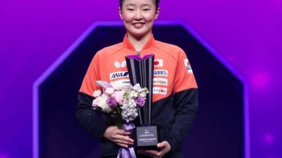 온가족 중국 버리고 '日 귀화+창씨개명'…그런데 中 한복판서 세계정상 올랐다→17세 탁구신동 아버지 고마워요