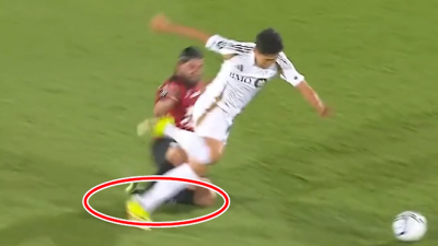 '일촉즉발' 손흥민 살인 태클 폭발했다…챔스 2차전도 발목 노린 더티 플레이에 몸싸움 → 옐로카드