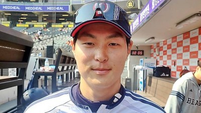 '80억 유격수' 최대 수혜자? 너무 착한 게 탈…'0.417' 독기 제대로 품었네→빈자리 생기면 뺏는다