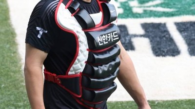 '시범경기 4할 타율' 백업 포수에 고졸 신인까지 '도루 저지 7회' 쾅! 박동원 비운 LG 안방 언제 이리 든든해졌나