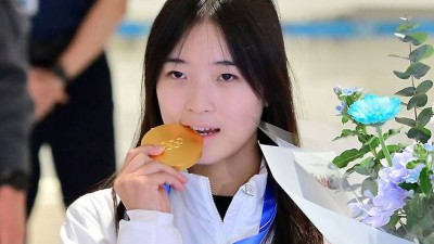 '3곳 골절→기적의 금메달' 최가온, 포상금 4억 사용 계획은? …차 사고 싶다, 생일 지나면 면허 딸 것 [현장인터뷰]