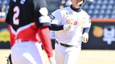 한화 '타격의 팀' 맞죠? 홈런 맞은 만큼 칩니다…'허인서 동점포→김태연 끝내기포' KIA에 7-5 짜릿한 뒤집기승 [대전 리뷰]