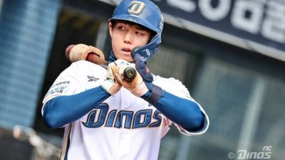 MLB에서도 관심, '조선의 4번 타자' 이대호도 극찬했던 그 선수, 프로 입단 1년 만에 핵심으로 자리잡나?