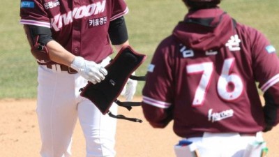 [오피셜] '아뿔싸' 37세 베테랑 쓰러졌다 '깁스 치료' 전열 이탈→개막 엔트리 합류 불발 회복까지 4주 소요