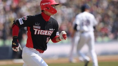 '쾅!쾅!쾅! 13안타 폭발' KIA 백업 맞아? 4연패 탈출…네일 무실점 쾌투, 두산 제압[잠실 리뷰]