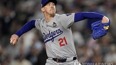 후라도보다 연봉 적은 '굴욕'의 뷸러...작년 300억에서 올해 20억으로 급추락, 개막 로스터 가까스로 합류