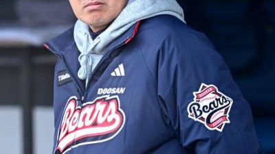 두산 선발야구 초비상! 신임 감독 작심 쓴소리 날렸다 “실책했다고 혼자 씩씩거리면 어쩌나, 냉정해져라” [오!쎈 잠실]