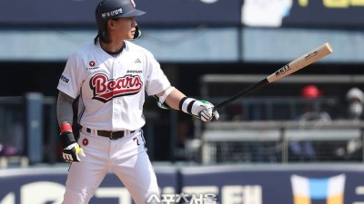 “80억의 곰, 호랑이 팬 울렸다”… 두산 박찬호, 친정 KIA 향한 ‘90도 인사’… 잠실 가득 메운 뭉클한 박수