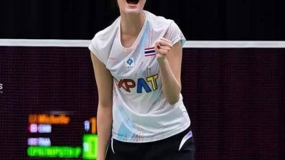 안세영 롤모델 태국 '천재 소녀' 또 무너졌다…日 노장에게 47분 만에 완패→11-10에서 6연속 실점 ‘대참사’