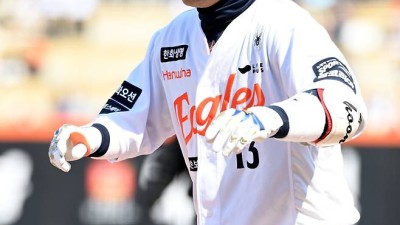 한화 거포 포수 또 있다…최재훈 7타점→류현진&왕옌청이 끝냈다! 한화, NC에 11-4 승리 [대전 리뷰]