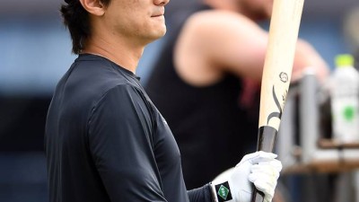 “골프공처럼 치더라”…‘WBC 경험치’ 먹은 LG 국대 신민재가 두 번 놀란 ‘03년생’ 거포 [SS시선집중]