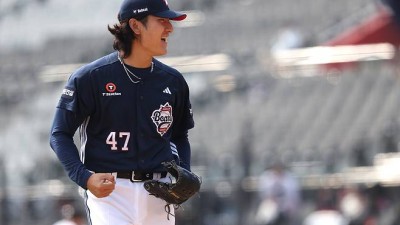 “도미니카전 도망가는 피칭, 창피하고 짜증 났다”… 입술 깨문 곽빈, 아웃카운트 12개 중 삼진이 9개