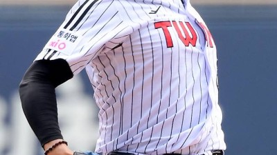 4,5선발 못정한 팀도 있는데... 개막 초반 6선발 가동? 147km 왼손 에이스 복귀각... 괜히 우승후보가 아니네