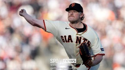 Sucks 샌프란시스코 에이스 왜 폭발했나…'이정후는 4타수 무안타' 타선도 무기력
