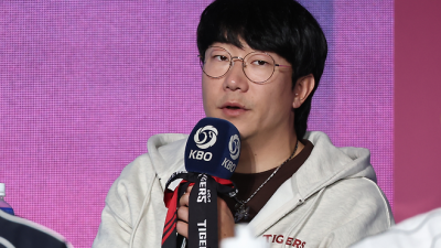 “작년은 저희가 ‘극강’ 평가 받았잖아요” 양현종이 반문했다, 38세 에이스가 전과 다른 새 시즌을 준비한다