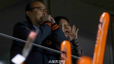 매각설 한번 없는 진짜 야구 사랑···한화 야구의 뭔가 다른 그것 ‘이토록 멋진 한화이글스’