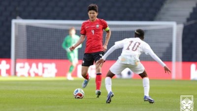 홍명보 호, '김민재 스위퍼' 카드는 이미 실패했다는 걸 받아들여야 한다 '심각한 재능 낭비'