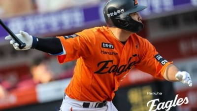 오재원에게 자리 뺏길 수도 NO! 문현빈은 '또' 성장했다... 수비까지 완벽해진 '돌멩이' [대전 현장]