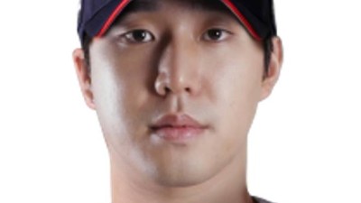 '이제는 롯데맨' 최충연 올해 부활하나, 친정 삼성전 2이닝 무실점