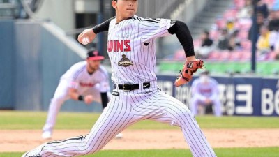 롯데-LG, 트레이드 대박 터지나…손호영은 멀티 홈런, 우강훈은 152km 퍼펙트, 올해 함께 웃을까