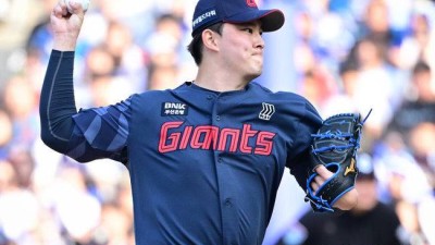 '롯데 1위' 낭만 클로저, 왜 걱정 안해도 될까…어떻게 해야 더 강한 공 던질까, 정체되면 안된다