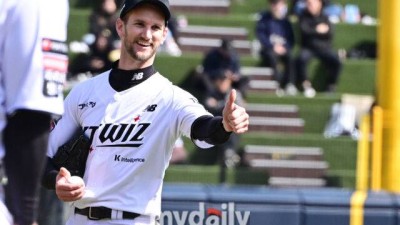 '화이트 부상+엄상백 헤드샷 퇴장-노시환 5삼진' 한화 승승승 실패, 강백호 더비 첫판 내줬다…ML 28G 외인 KKKKKKK 데뷔승 [MD대전]