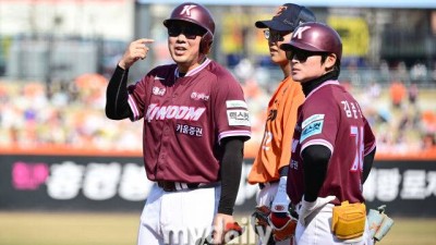 안치홍, 한화 팬 무시 논란? 알고 보니 '무서운 집념'이 만든 해프닝 [유진형의 현장 1mm]