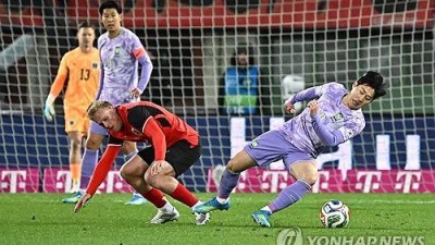 홍명보호 백3 끝내 무너졌다…오스트리아, 맨유 출신 자비처 후반 3분 선제골 [비엔나 현장]