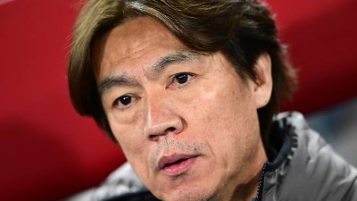 [GOAL 비엔나 현장] '오스트리아전 패배' 홍명보 감독 스리백으로 나선다고 스리백만 쓰는 것 아냐... 하나만 해선 안 된다