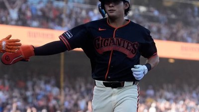 샌프란시스코 이정후, 샌디에이고전서 159km 총알 2루타로 시즌 1-2호 타점