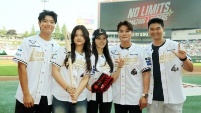 가족 모욕 묵과할 수 없다 추신수 SSG 육성총괄 측, 악플-허위사실 유포자 형사고소 진행