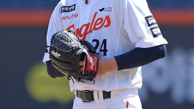 한화 154km 외인투수 부상에 난리났다…이미 대체 외인 찾고 있다 영입 착수, 1군 엔트리도 대거 변경