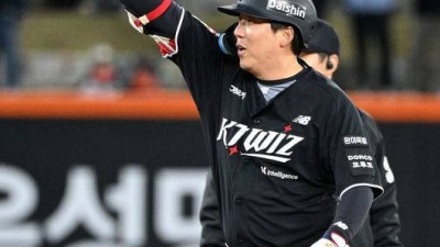 '4시간 19분 대혈투' KT, 한화와 2:4→6:5→11:5→11:11→14:11 난타전 끝 개막 4연승 질주 [대전 리뷰]