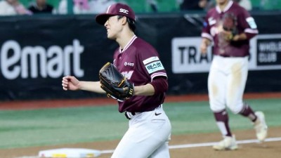 '1639일 만의 감격' 한화서 온 이적생, '만년 꼴찌' 키움에 희망 안겼다... SSG에 11-2 대승 [인천 현장리뷰]