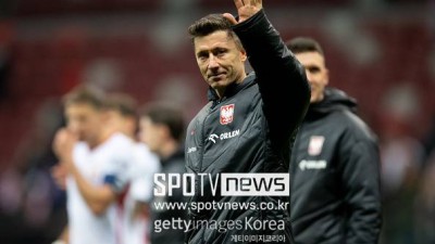 '월드컵 진출 실패에 좌절' 21세기 최강 공격수, 끝내 국가대표 은퇴하나...'타임 투 세이 굿바이'