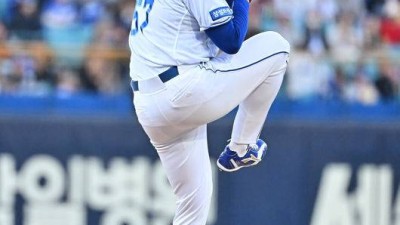 대박! 무사 만루에서도 안 무너졌다…사령탑도 감탄한 1차지명 좌완의 위기관리 능력 [오!쎈 대구]