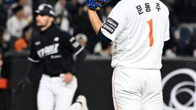 ‘만루포 악몽’ 문동주 비화 공개, 4이닝 5실점 무너졌는데 명장 왜 감쌌나 “원래 예정은 3이닝, 팀에 도움 됐다” [오!쎈 잠실]